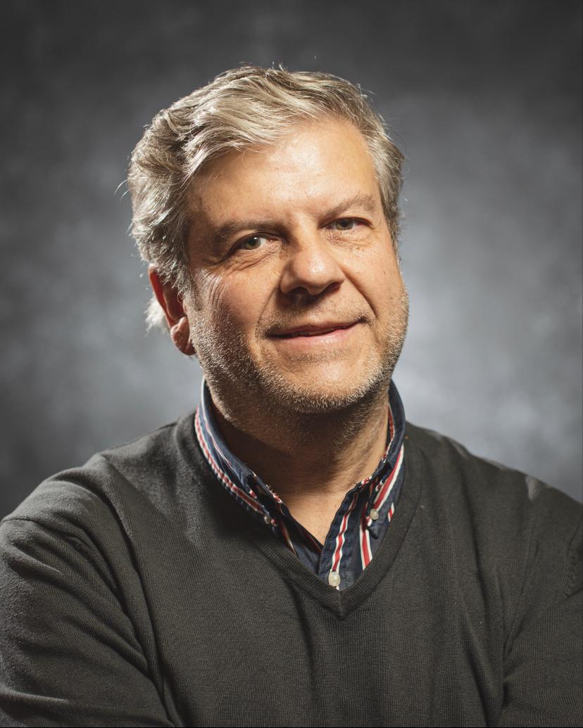 Roberto Yáñez